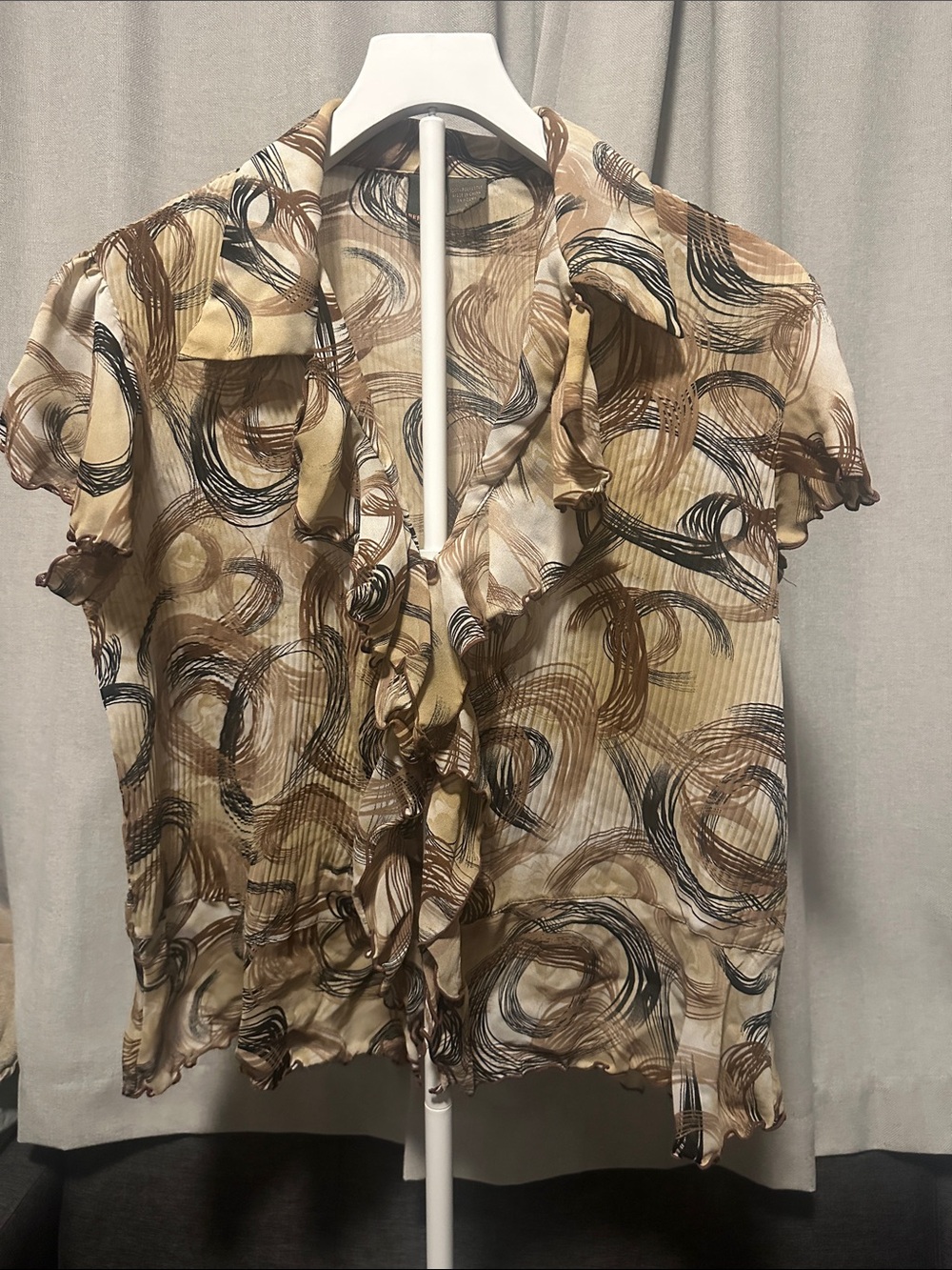 Ruffle-Front Sheer Blouse in Beige Swirl Print